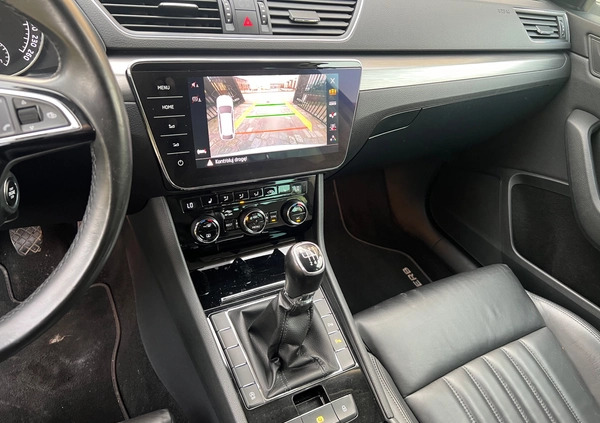 Skoda Superb cena 59900 przebieg: 239000, rok produkcji 2018 z Mieroszów małe 781